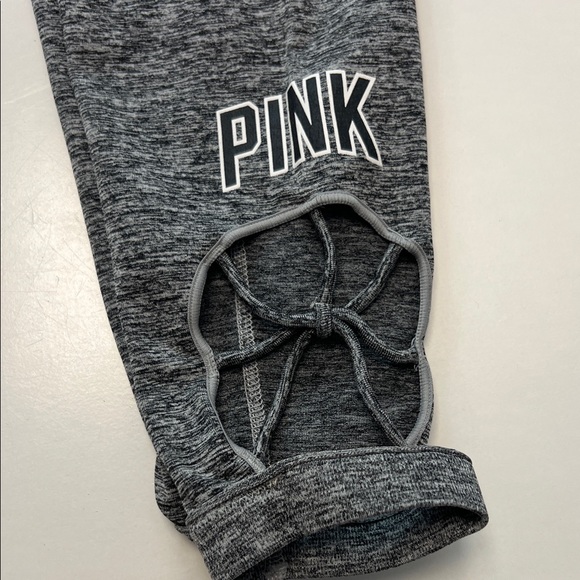 Woman's PINK Leggings‎ - Picture 7 of 9